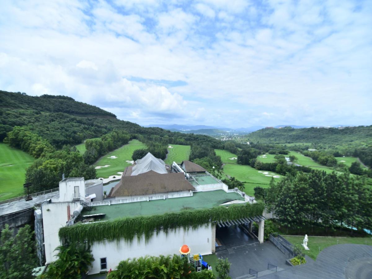Oxford Golf Resort Pirangut Exteriör bild